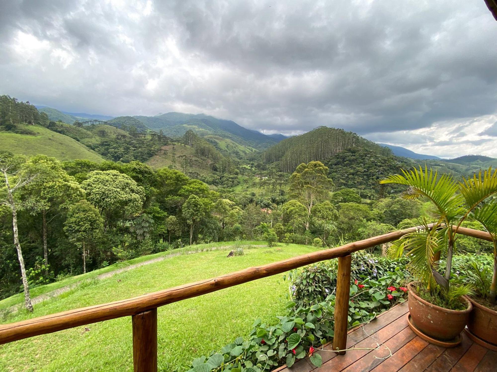 Chale Nas Montanhas Em Sao Francisco Xavierヴィラ エクステリア 写真